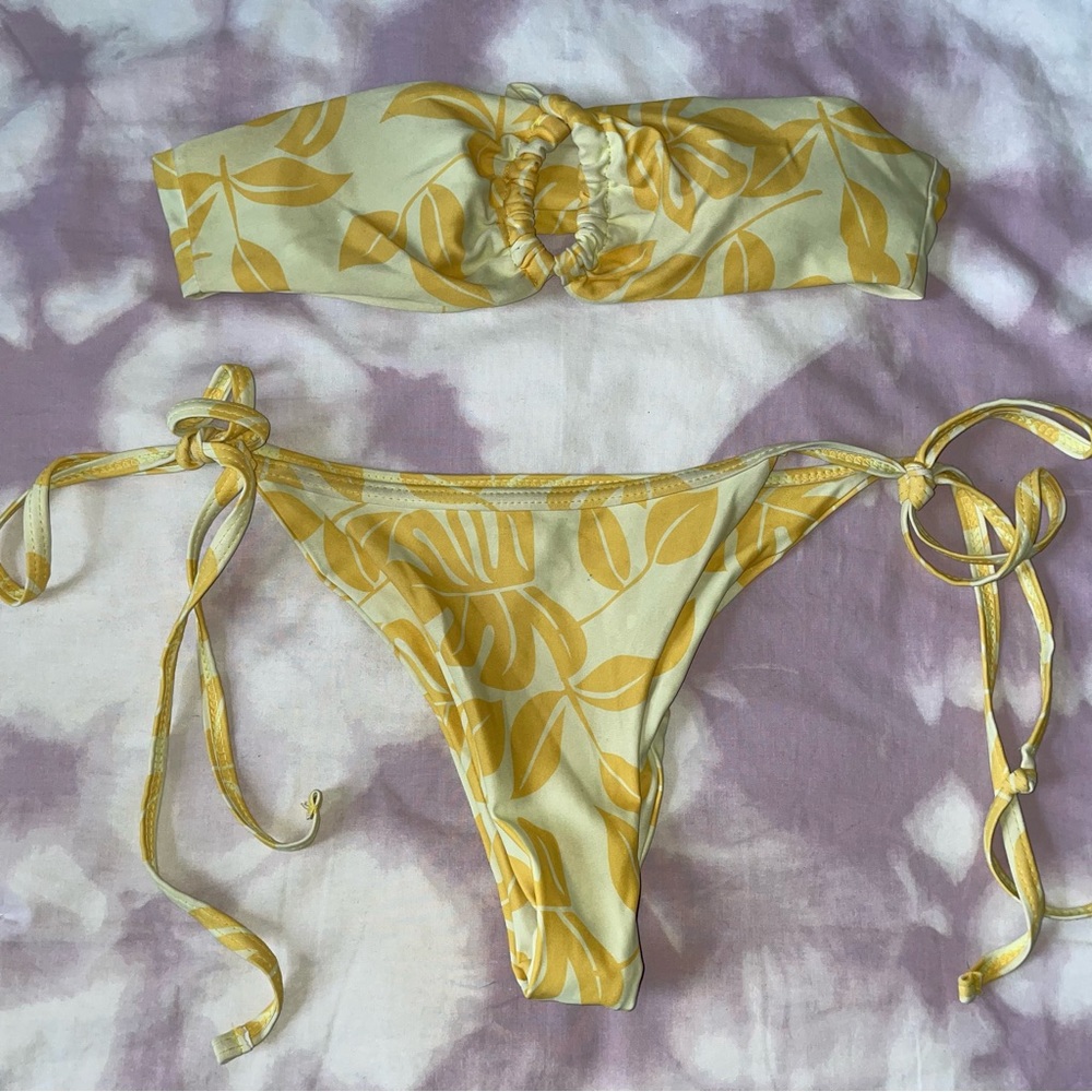 Women’s Shein Floral Cutout Bandeau Bikini Set